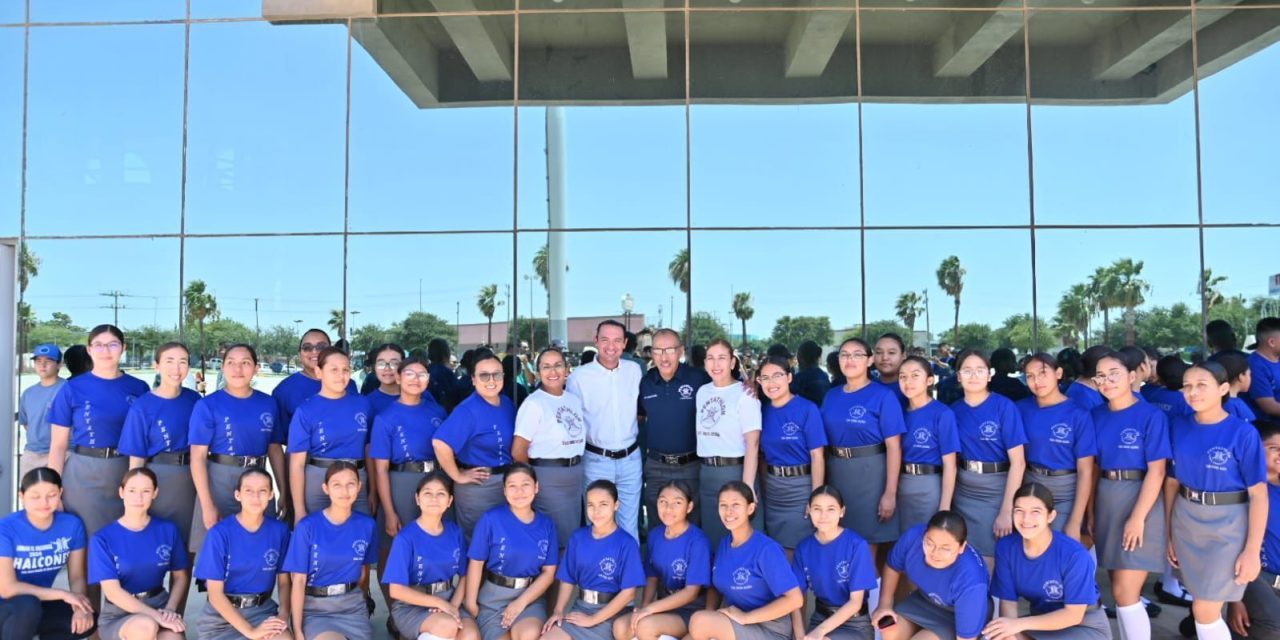 Abanderan en Acuña a delegación de Pentathlón Deportivo Militarizado