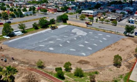 Avanza construcción de canchas en el Carlos R. González
