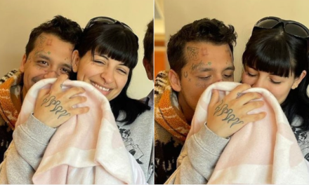 Critican a Cazzu por no dejar su hija ‘sea mexicana’