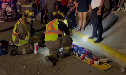 Deja choque tres menores lesionados en Saltillo