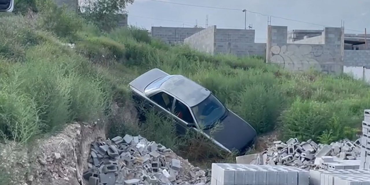Localiza Policía Saltillo auto con reporte de robo