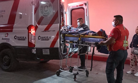 Saltillo: Reparaciones lo madrugaron, cayó del techo y golpeó su cabeza