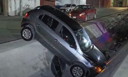Joven se pelea con cumpleañero en Saltillo; sale enojado y termina en un drenaje