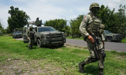 Sedena desplaza a 100 elementos hacia Nuevo Laredo para reforzar seguridad