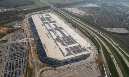 AMLO minimiza decisión de Musk sobre pausar fábrica de Tesla en Nuevo León
