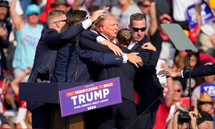 FBI sigue investigando los motivos del intento del asesinato a Trump