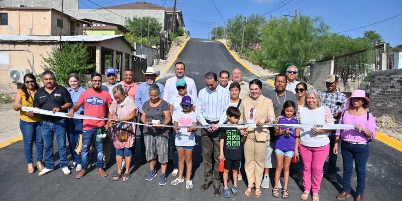 Entrega alcalde pavimentación por 1.3 mdp en Acuña