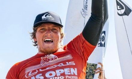 El mexicano Alan Cleland hace historia al convertirse en campeón del US Open de surf