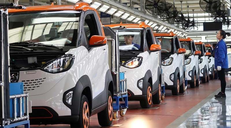 A partir de octubre, Canadá impondrá un arancel de 100% a vehículos eléctricos chinos