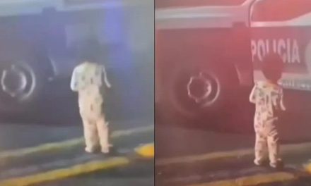 Video: Encuentran a pequeñito caminando solo en una carretera de Puebla