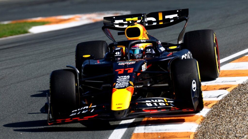Checo Pérez termina doceavo en las Prácticas Libres del GP de Países Bajos