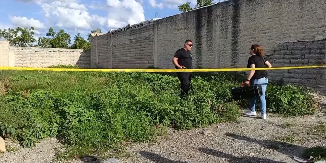 Encuentran a un adulto mayor sin vida dentro de un terreno en Parras