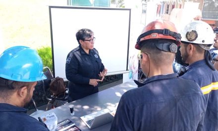 En marcha múltiples obras de pavimento en distintas vialidades, destaca Chema Fraustro