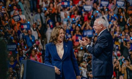 Trump y Harris disputan las reglas del debate presidencial mientras la fecha se acerca