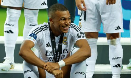 Mbappé demanda al PSG por 55 millones de euros