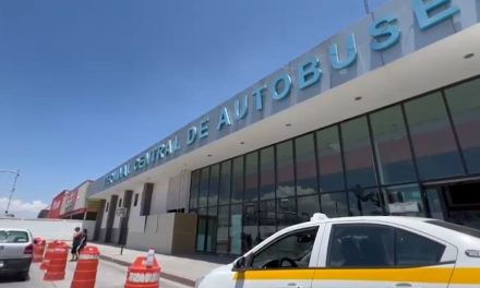 Por final de vacaciones de verano disminuye flujo de pasajeros en la Central de Autobuses