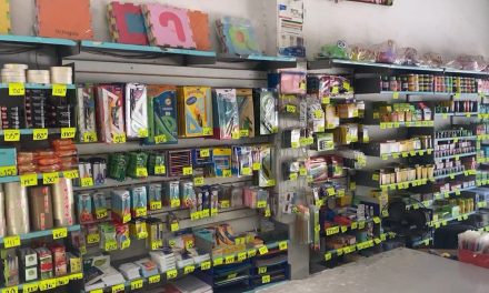 Reparte DIF Saltillo útiles escolares