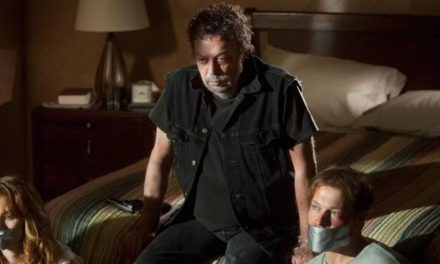 Tim Curry regresa al cine protagonizando ‘Stream’ tras 14 años de ausencia