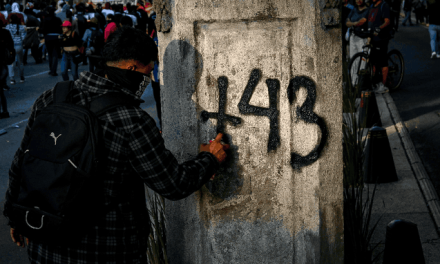 Sheinbaum continuará con la investigación del caso Ayotzinapa; afirma AMLO