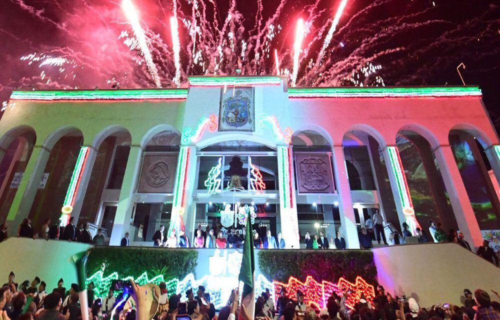Alistan fiestas patrias en Monclova