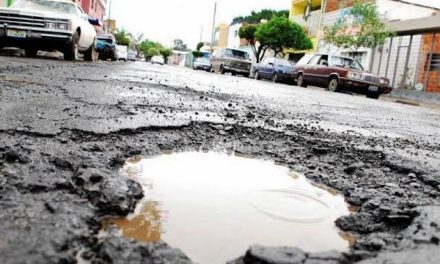 Ciudadanos de Múzquiz exigen mejores vialidades