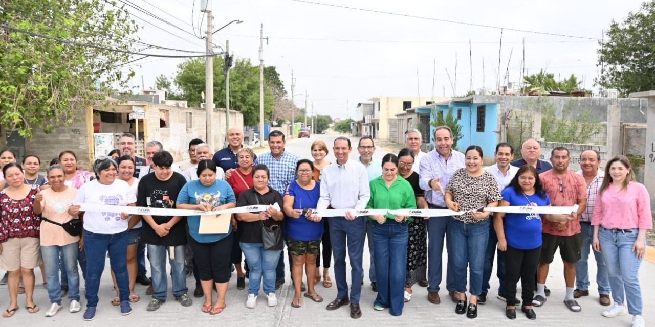 Ayuntamiento de Acuña entrega labores de pavimentación