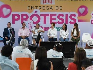 DIF Torreón entrega prótesis del programa Un Nuevo Paso