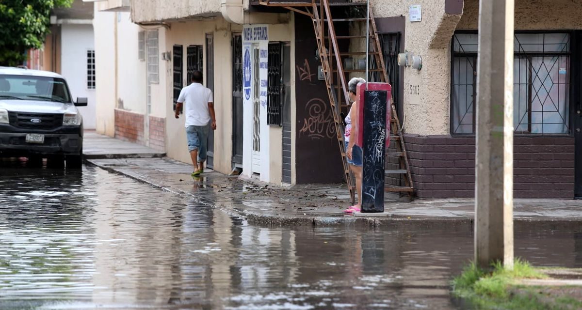 Vialidades de Torreón continúan afectadas por inundaciones