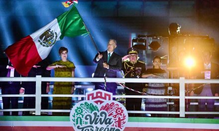 Román Cepeda encabeza eventos patrios en la ciudad