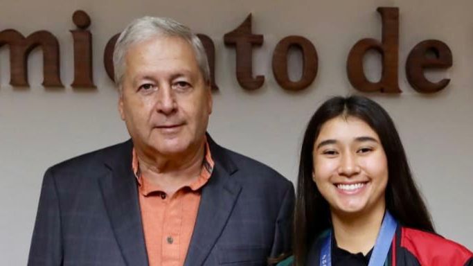 Ayuntamiento de Saltillo reconoce a atletas olímpicos
