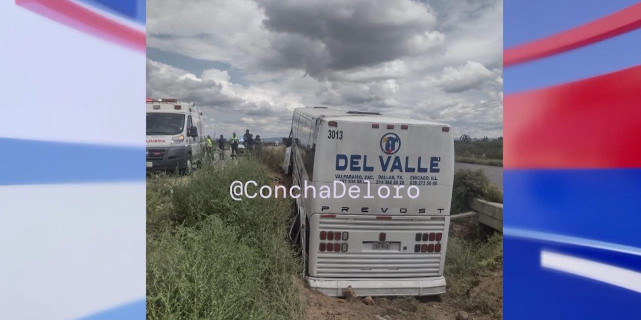 Accidente de autobús en la carretera Zacatecas-Saltillo  deja varios heridos