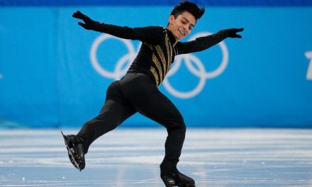 Donovan Carrillo se destaca en Hong Kong rumbo a los Juegos Olímpicos de Invierno