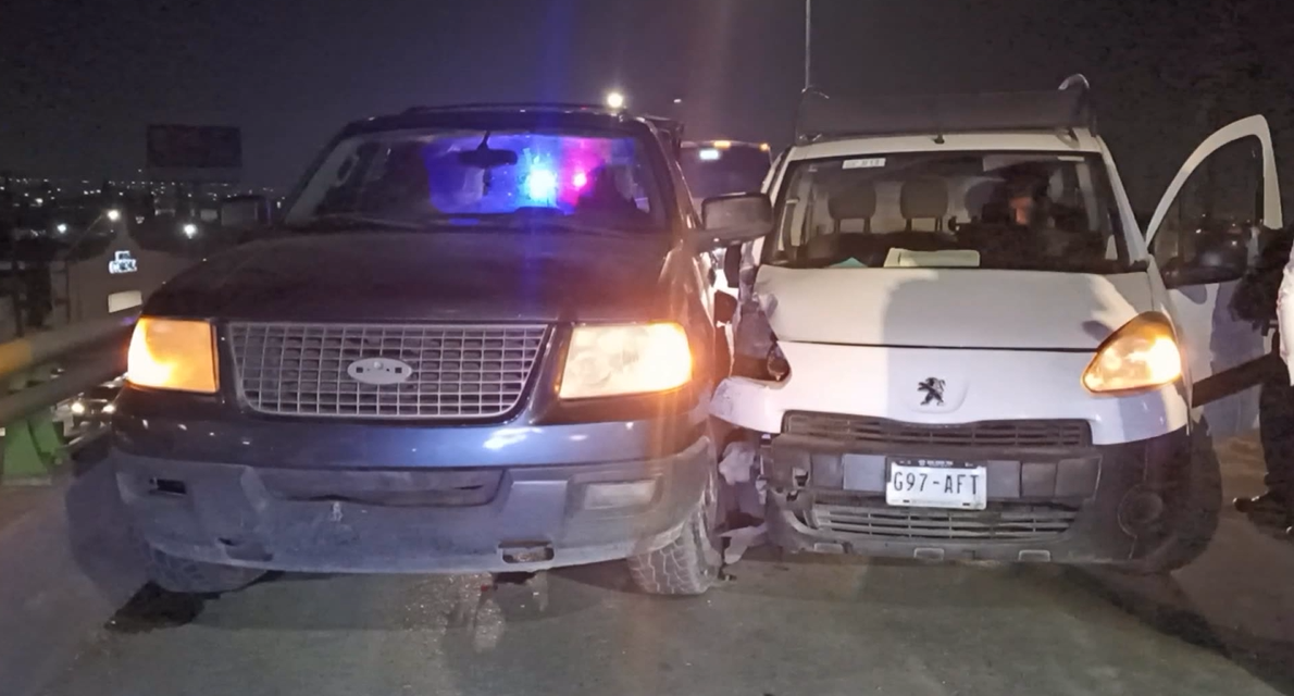 Saltillo: Choca tras una falla mecánica, provocó accidente sobre un puente vehicular