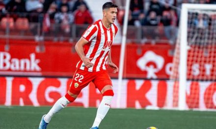 El ‘Cachorro’ Montes hace oficial su llegada al Lokomotiv de Rusia