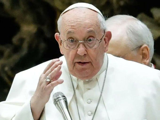 Médicos que practican el aborto son ‘sicarios’; afirma el Papa Francisco