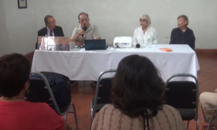 Presentan el libro ‘Sobreseído’ sobre Oscar Flores Tapia