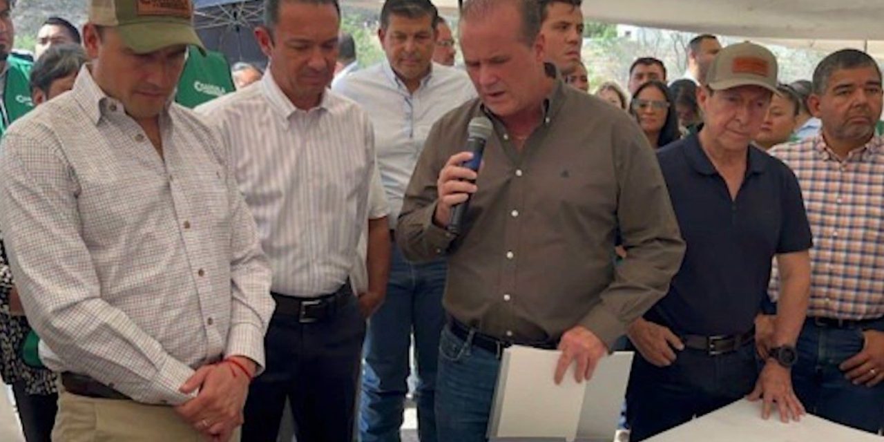 Supervisa Manolo libramiento Jesús María Ramón en Acuña