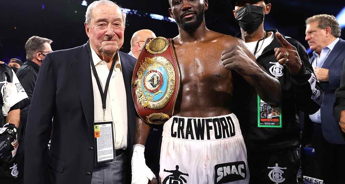 Terence Crawford desafía a ‘Canelo’ y asegura que le ganaría