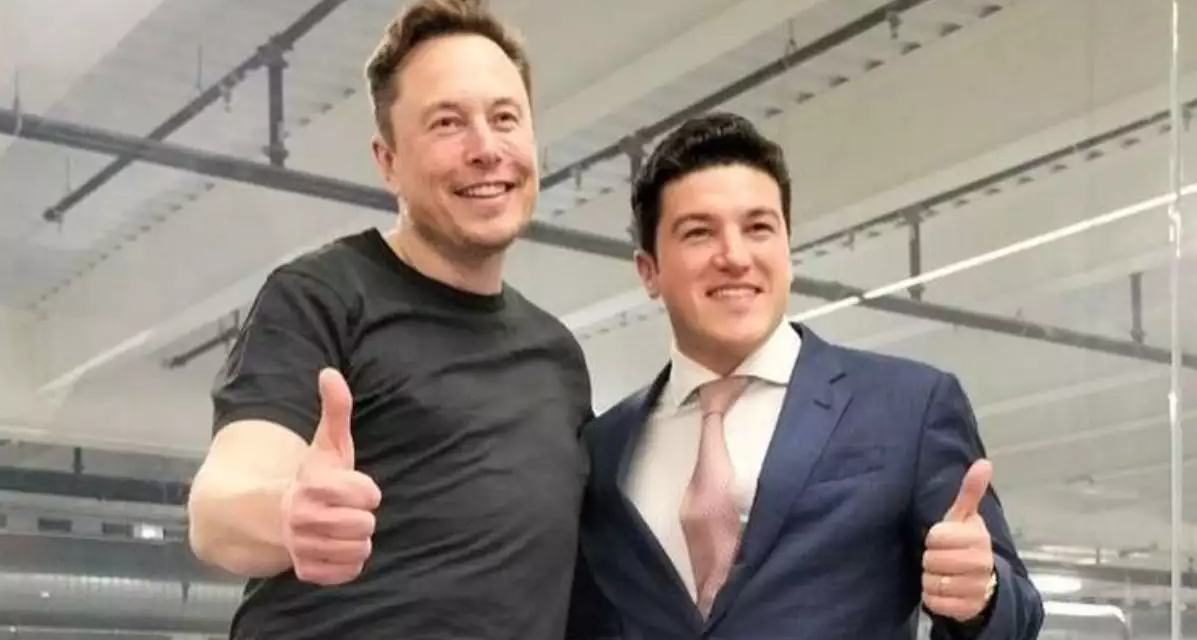 Samuel García tendría negocio redondo sobre inversión de Tesla