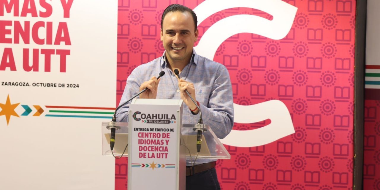 Manolo Jiménez inicia y entrega obras en la Laguna