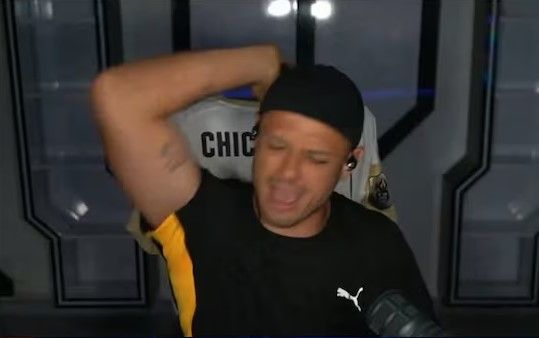 Chicharito Hernández  explota en la Kings League… ‘Váyanse a la…’