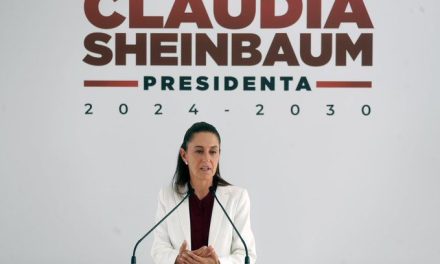 Denuncia Sheinbaum que existe ‘machismo’  cuando afirman que AMLO está detrás de su mandato