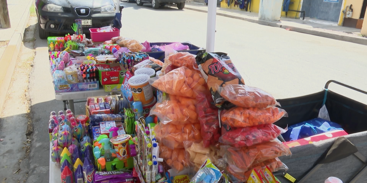 Retomarán prohibición de comida chatarra en escuelas
