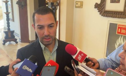 Impactaría a productividad reducción de jornada laboral
