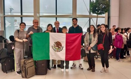 Evacúan mexicanos de Líbano con apoyo de Canadá y Australia