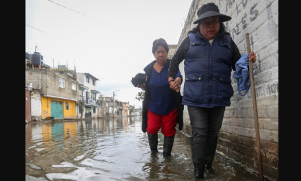 Lluvias no dan tregua a Chalco y se vuelve a inundar de aguas negras