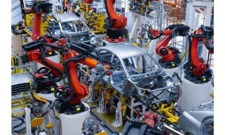 Claudia Sheinbaum anuncia el lanzamiento del primer auto eléctrico diseñado y ensamblado en México: Olinia