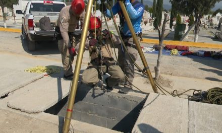Realizan simulacro de rescate en Panteón Santo Cristo