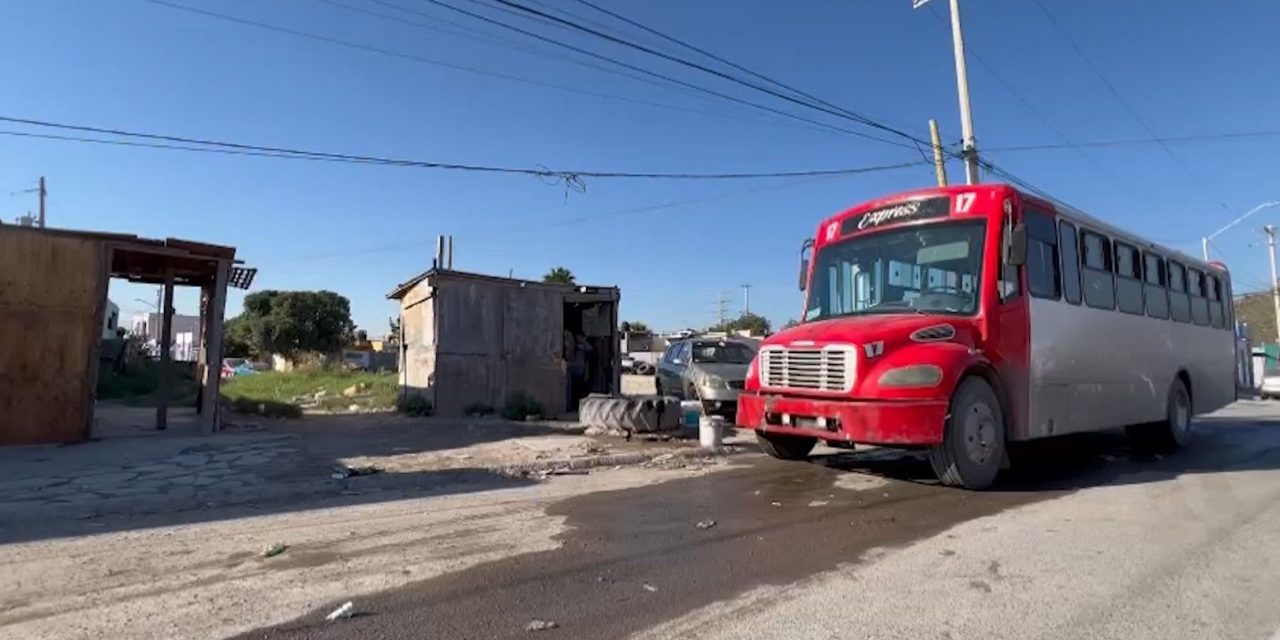 Responden saltillenses al llamado de Irving Agustín… recaba víveres para sus paisanos de Guerrero