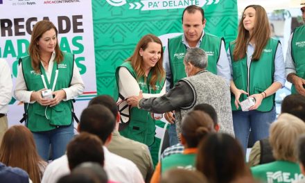 Entregan en Parras 3 mil regaderas ecológicas